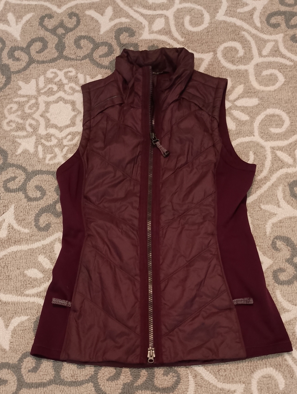 Athleta Rockridge Vest — Deep Wine